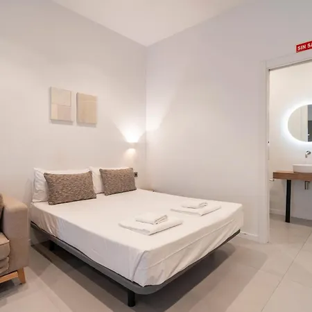 Vlc Host - Bellvis Apartman *
