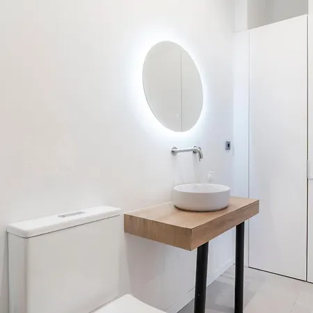 Vlc Host - Bellvis Apartman *
