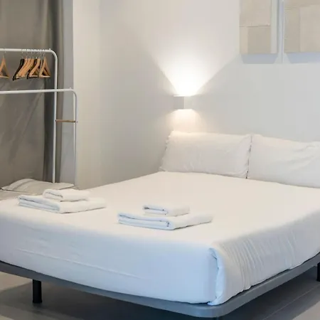 Vlc Host - Bellvis Apartament *