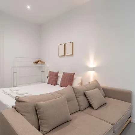 Vlc Host - Bellvis Apartament *